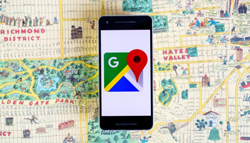 Как перейти в режим просмотра улиц на Гугл картах?