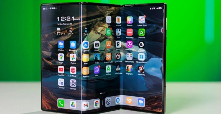 трифолд-смартфон