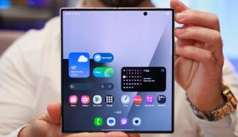 Galaxy Z Fold 8