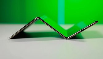 Huawei Mate XTs