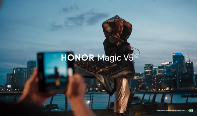Honor Magic V5