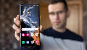 Samsung смартфон