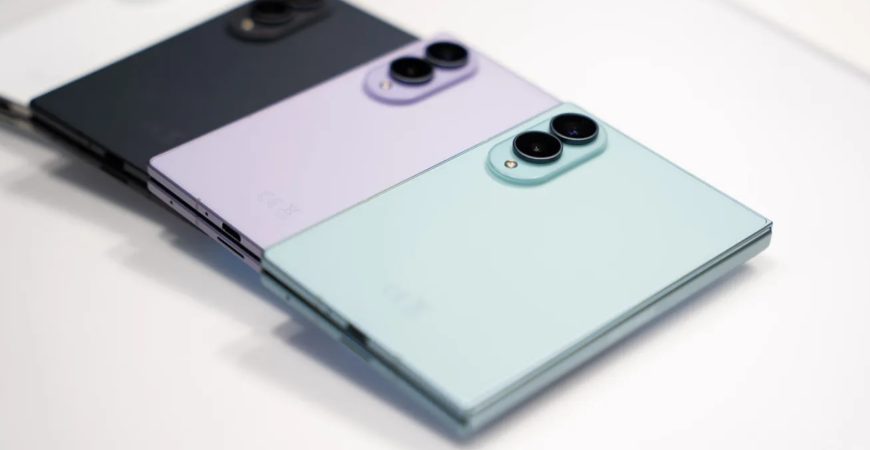 Galaxy Z Fold 8