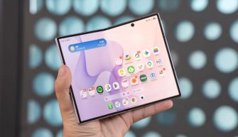 Galaxy Z Fold 8