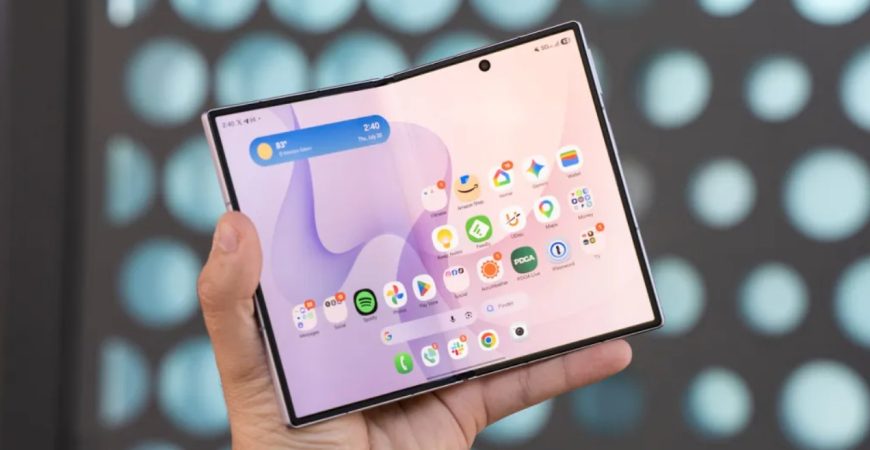 Galaxy Z Fold 8