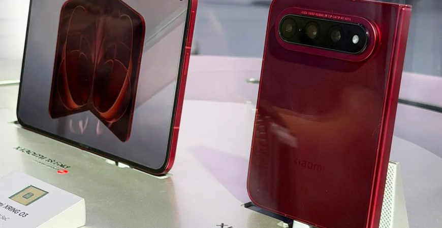 Xiaomi 18 Fold